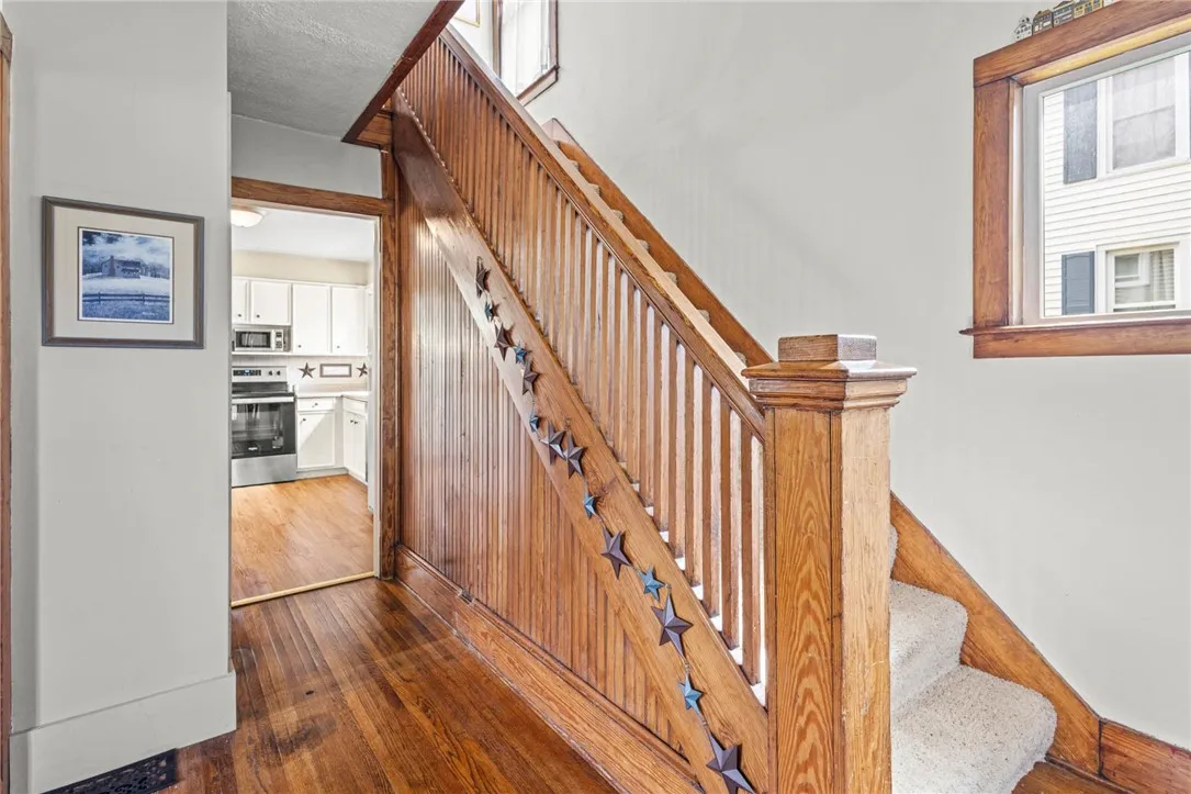 13 Exchange Street, Leroy, New York 14482, Leroy, New York 14482, 3 Bedrooms Bedrooms, 6 Rooms Rooms,1 BathroomBathrooms,Residential,Closed,13 Exchange Street, Leroy, New York 14482,R1606657