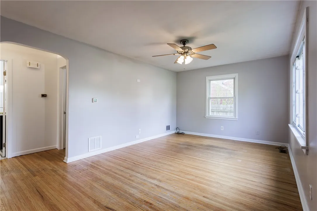 89 Arlidge Drive, Greece, New York 14616, Greece, New York 14616, 3 Bedrooms Bedrooms, 6 Rooms Rooms,1 BathroomBathrooms,Residential,Closed,89 Arlidge Drive, Greece, New York 14616,R1609368
