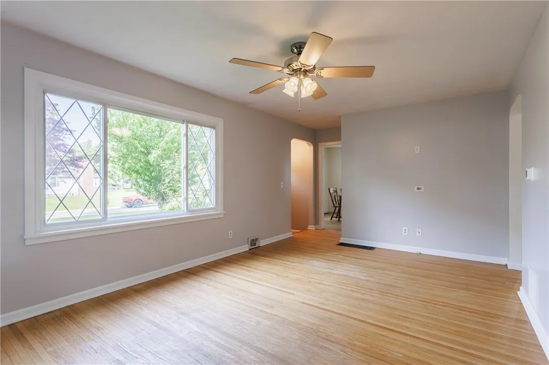 89 Arlidge Drive, Greece, New York 14616, Greece, New York 14616, 3 Bedrooms Bedrooms, 6 Rooms Rooms,1 BathroomBathrooms,Residential,Closed,89 Arlidge Drive, Greece, New York 14616,R1609368