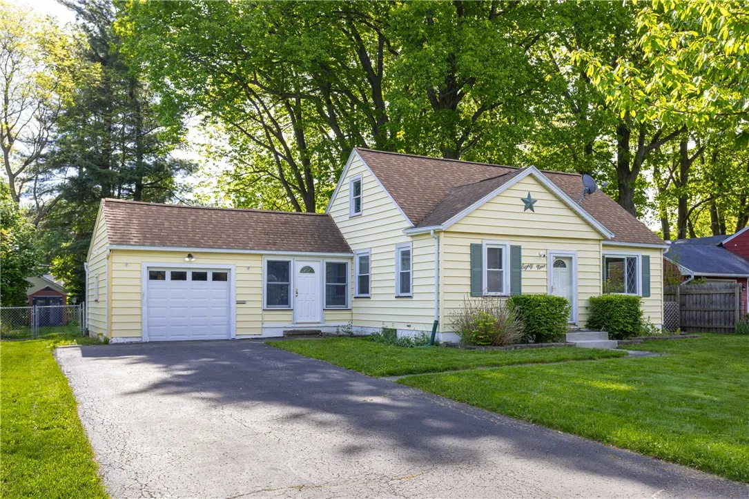89 Arlidge Drive, Greece, New York 14616, Greece, New York 14616, 3 Bedrooms Bedrooms, 6 Rooms Rooms,1 BathroomBathrooms,Residential,Closed,89 Arlidge Drive, Greece, New York 14616,R1609368