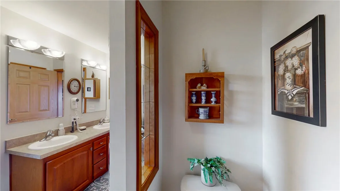 6686 Primrose Pl, Bath, New York 14810, Bath, New York 14810, 3 Bedrooms Bedrooms, 6 Rooms Rooms,2 BathroomsBathrooms,Residential,Closed,6686 Primrose Pl, Bath, New York 14810,R1609558