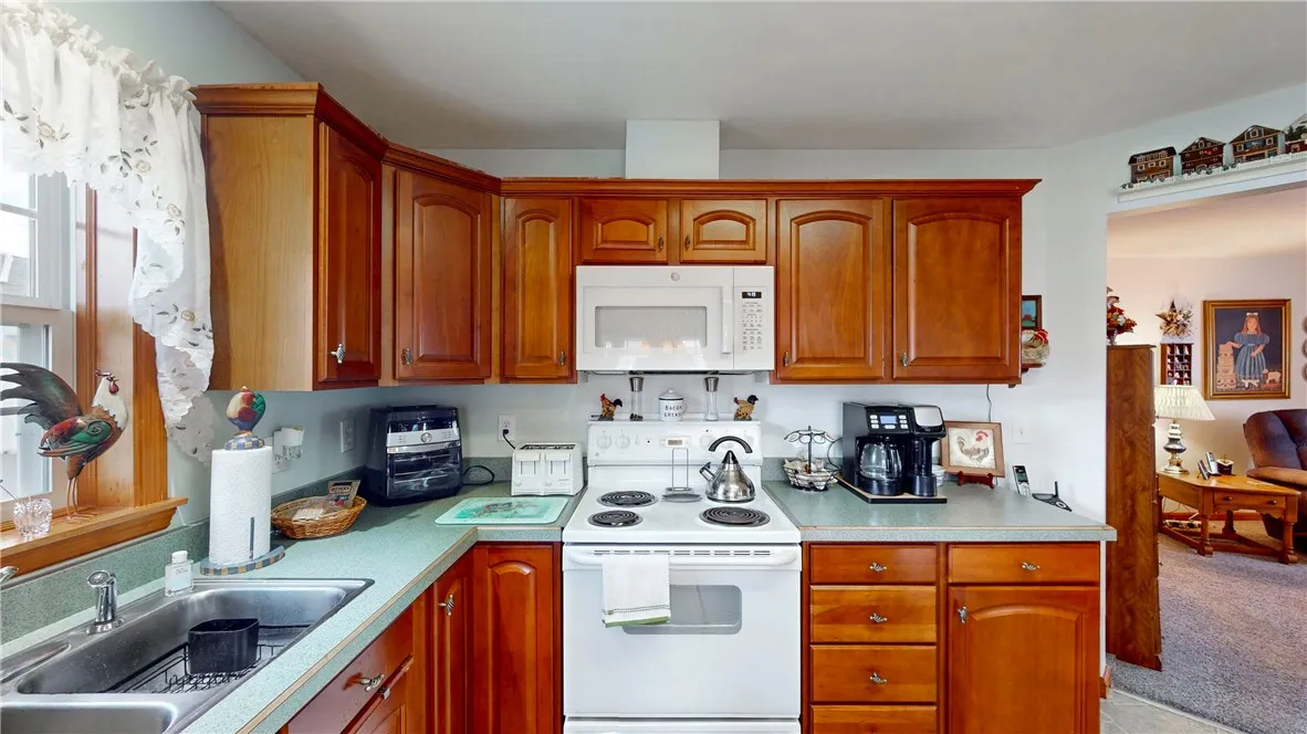 6686 Primrose Pl, Bath, New York 14810, Bath, New York 14810, 3 Bedrooms Bedrooms, 6 Rooms Rooms,2 BathroomsBathrooms,Residential,Closed,6686 Primrose Pl, Bath, New York 14810,R1609558