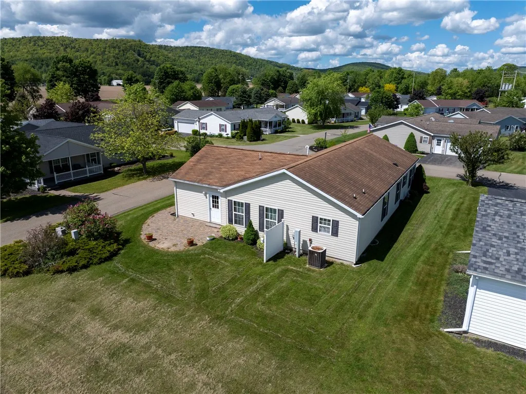 6686 Primrose Pl, Bath, New York 14810, Bath, New York 14810, 3 Bedrooms Bedrooms, 6 Rooms Rooms,2 BathroomsBathrooms,Residential,Closed,6686 Primrose Pl, Bath, New York 14810,R1609558