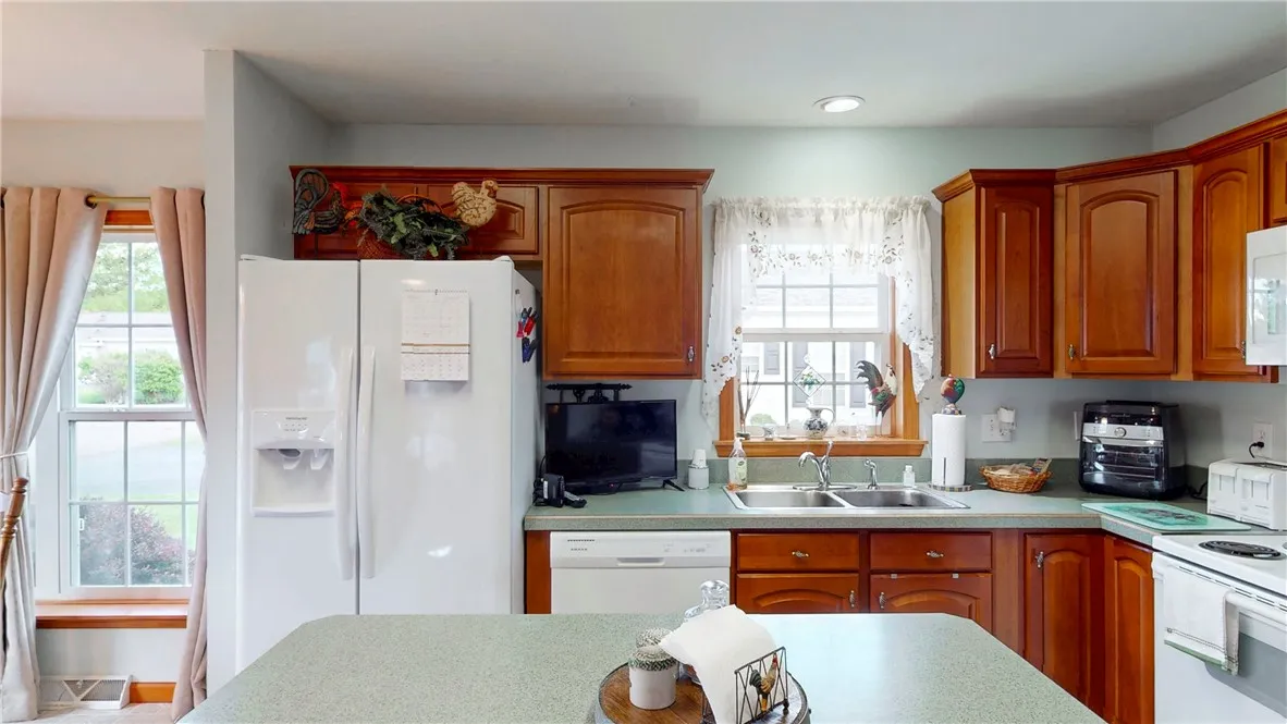 6686 Primrose Pl, Bath, New York 14810, Bath, New York 14810, 3 Bedrooms Bedrooms, 6 Rooms Rooms,2 BathroomsBathrooms,Residential,Closed,6686 Primrose Pl, Bath, New York 14810,R1609558