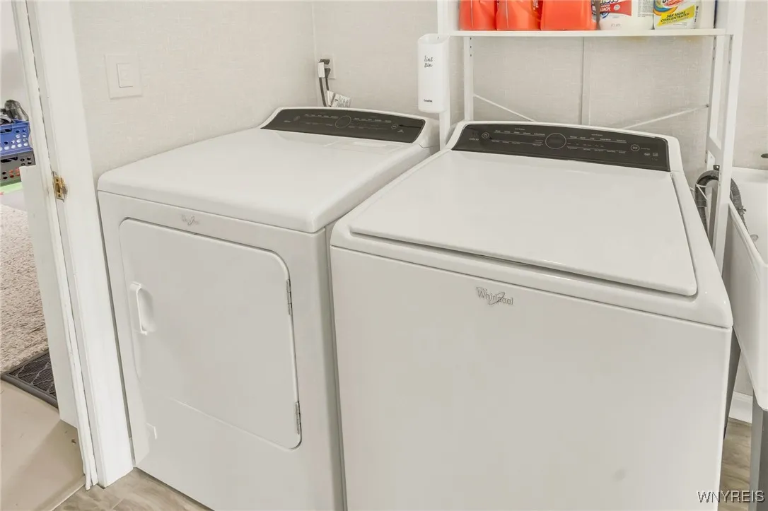 Washer and dryer stays.