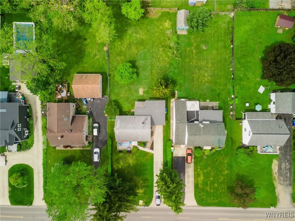 4226 Shimerville Rd, Clarence, New York 14031, Clarence, New York 14031, 3 Bedrooms Bedrooms, 8 Rooms Rooms,1 BathroomBathrooms,Residential,Closed,4226 Shimerville Rd, Clarence, New York 14031,B1610261
