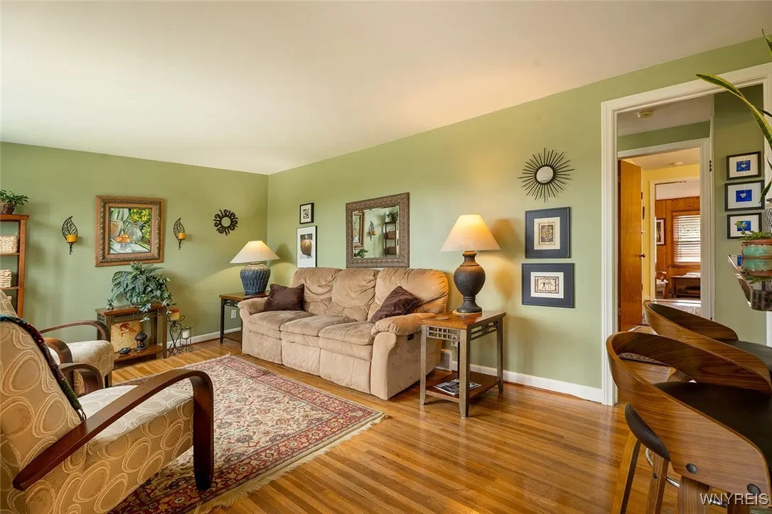 48 Hartford Avenue, Tonawanda-town, New York 14223, Tonawanda, New York 14223, 3 Bedrooms Bedrooms, 7 Rooms Rooms,2 BathroomsBathrooms,Residential,Closed,48 Hartford Avenue, Tonawanda-town, New York 14223,B1610259
