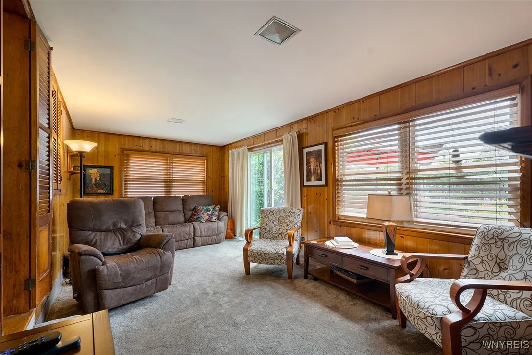 48 Hartford Avenue, Tonawanda-town, New York 14223, Tonawanda, New York 14223, 3 Bedrooms Bedrooms, 7 Rooms Rooms,2 BathroomsBathrooms,Residential,Closed,48 Hartford Avenue, Tonawanda-town, New York 14223,B1610259