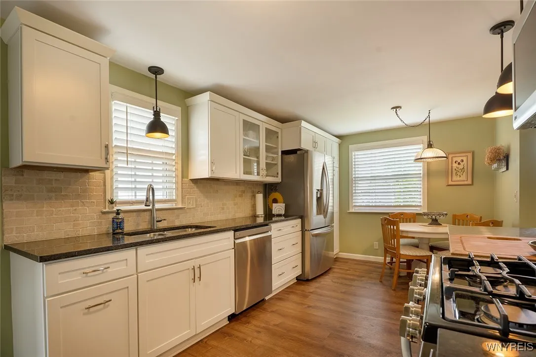 48 Hartford Avenue, Tonawanda-town, New York 14223, Tonawanda, New York 14223, 3 Bedrooms Bedrooms, 7 Rooms Rooms,2 BathroomsBathrooms,Residential,Closed,48 Hartford Avenue, Tonawanda-town, New York 14223,B1610259