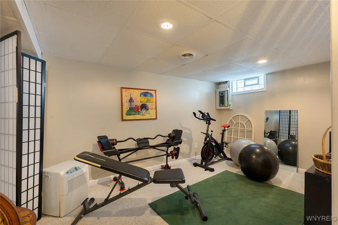 48 Hartford Avenue, Tonawanda-town, New York 14223, Tonawanda, New York 14223, 3 Bedrooms Bedrooms, 7 Rooms Rooms,2 BathroomsBathrooms,Residential,Closed,48 Hartford Avenue, Tonawanda-town, New York 14223,B1610259