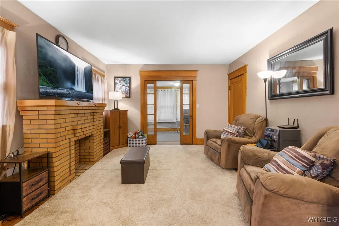 30 Ashton Place, Buffalo, New York 14220, Buffalo, New York 14220, 3 Bedrooms Bedrooms, 8 Rooms Rooms,1 BathroomBathrooms,Residential,Closed,30 Ashton Place, Buffalo, New York 14220,0,B1610207