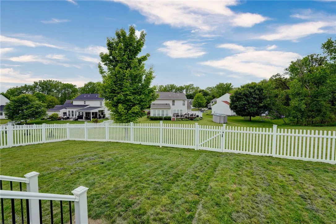 22 Butterfly Lane, Henrietta, New York 14586, Henrietta, New York 14586, 3 Bedrooms Bedrooms, 6 Rooms Rooms,2 BathroomsBathrooms,Residential,Closed,22 Butterfly Lane, Henrietta, New York 14586,R1609859