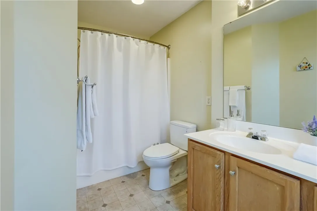 22 Butterfly Lane, Henrietta, New York 14586, Henrietta, New York 14586, 3 Bedrooms Bedrooms, 6 Rooms Rooms,2 BathroomsBathrooms,Residential,Closed,22 Butterfly Lane, Henrietta, New York 14586,R1609859