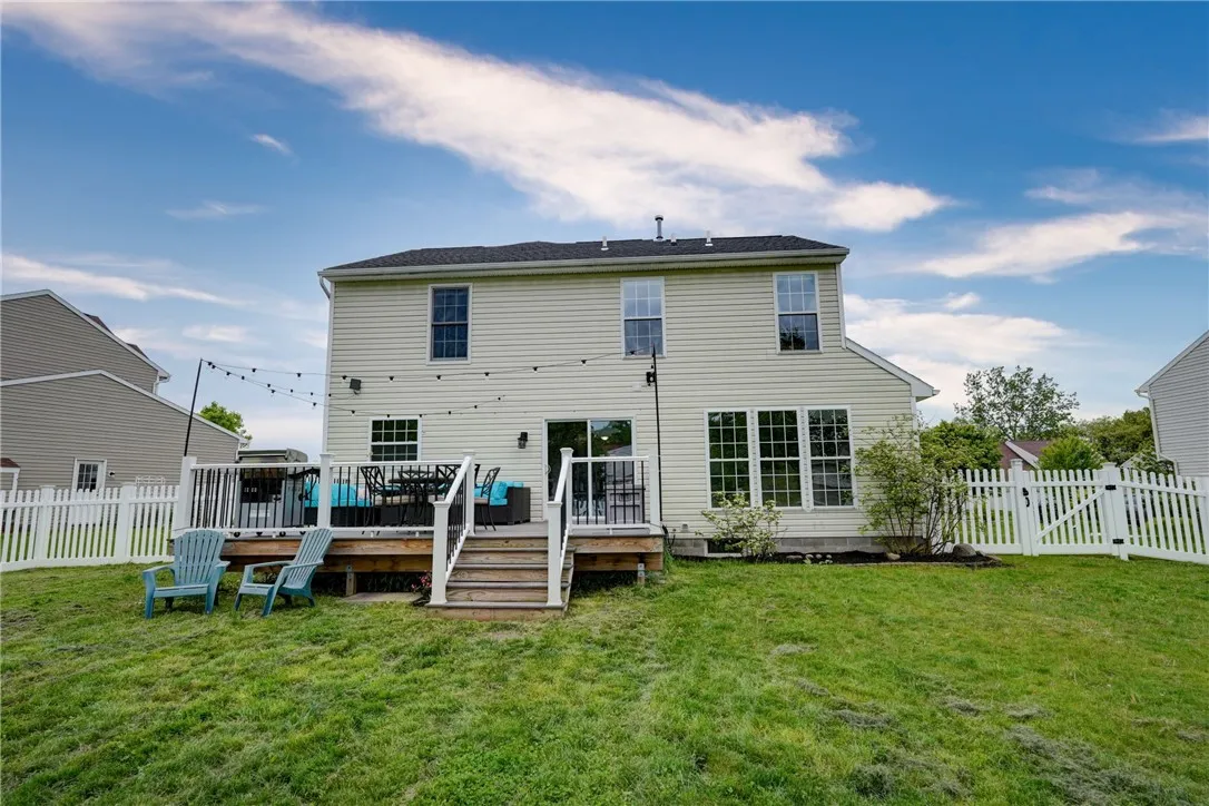 22 Butterfly Lane, Henrietta, New York 14586, Henrietta, New York 14586, 3 Bedrooms Bedrooms, 6 Rooms Rooms,2 BathroomsBathrooms,Residential,Closed,22 Butterfly Lane, Henrietta, New York 14586,R1609859