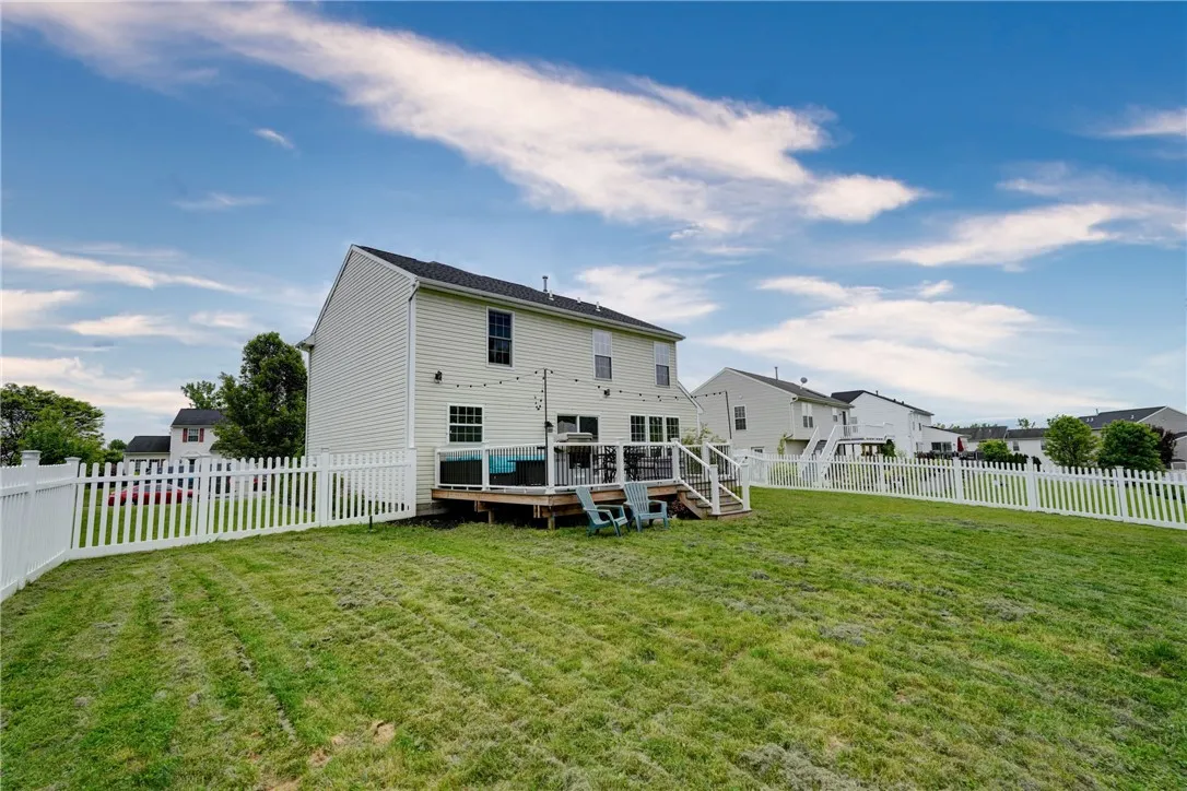 22 Butterfly Lane, Henrietta, New York 14586, Henrietta, New York 14586, 3 Bedrooms Bedrooms, 6 Rooms Rooms,2 BathroomsBathrooms,Residential,Closed,22 Butterfly Lane, Henrietta, New York 14586,R1609859