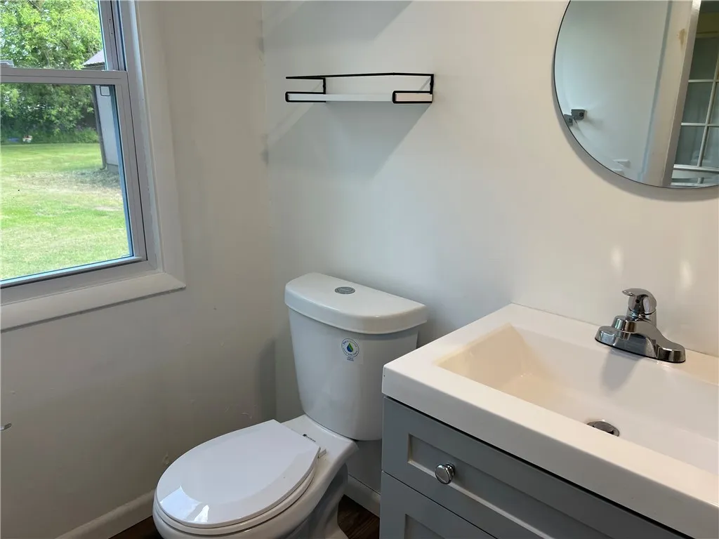 3 Pleasant Street, Chili, New York 14514, Chili, New York 14514, 2 Bedrooms Bedrooms, 4 Rooms Rooms,2 BathroomsBathrooms,Residential,Closed,3 Pleasant Street, Chili, New York 14514,R1609611