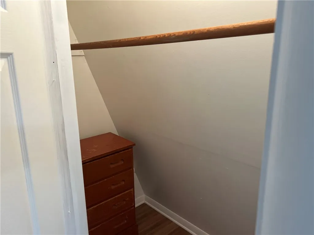 3 Pleasant Street, Chili, New York 14514, Chili, New York 14514, 2 Bedrooms Bedrooms, 4 Rooms Rooms,2 BathroomsBathrooms,Residential,Closed,3 Pleasant Street, Chili, New York 14514,R1609611