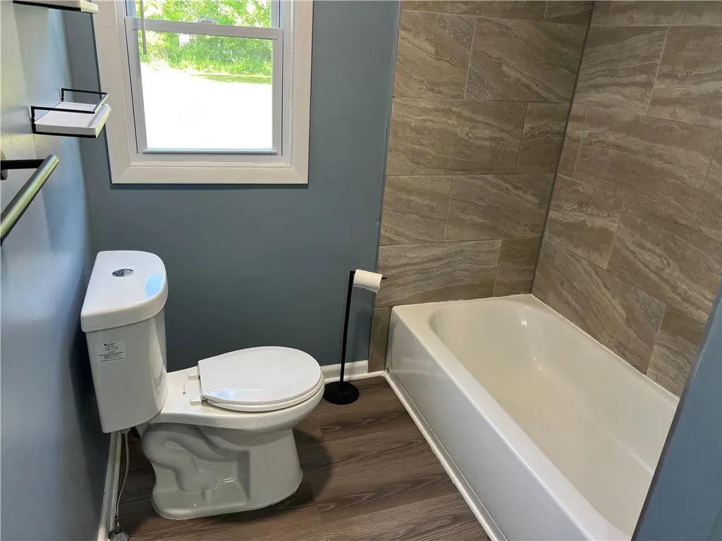 3 Pleasant Street, Chili, New York 14514, Chili, New York 14514, 2 Bedrooms Bedrooms, 4 Rooms Rooms,2 BathroomsBathrooms,Residential,Closed,3 Pleasant Street, Chili, New York 14514,R1609611