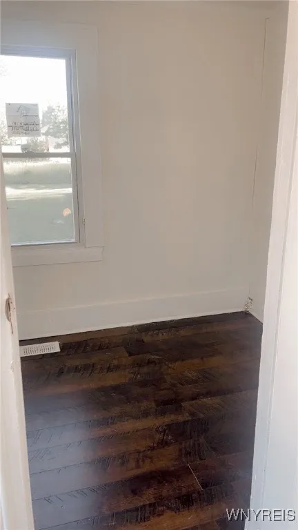 455 Monroe Street, Buffalo, New York 14212, Buffalo, New York 14212, 4 Bedrooms Bedrooms, 7 Rooms Rooms,2 BathroomsBathrooms,Residential,For Sale,455 Monroe Street, Buffalo, New York 14212,B1610330