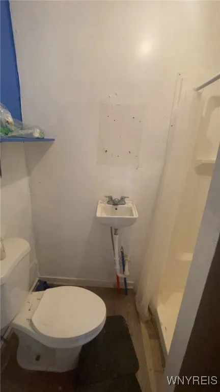 455 Monroe Street, Buffalo, New York 14212, Buffalo, New York 14212, 4 Bedrooms Bedrooms, 7 Rooms Rooms,2 BathroomsBathrooms,Residential,For Sale,455 Monroe Street, Buffalo, New York 14212,B1610330