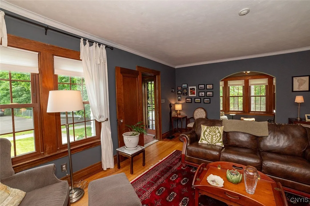 330 Wellesley Road, Syracuse, New York 13207, Syracuse, New York 13207, 4 Bedrooms Bedrooms, 10 Rooms Rooms,3 BathroomsBathrooms,Residential,Closed,330 Wellesley Road, Syracuse, New York 13207,S1609564