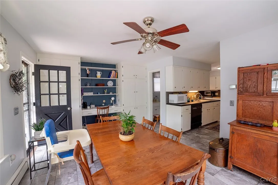 330 Wellesley Road, Syracuse, New York 13207, Syracuse, New York 13207, 4 Bedrooms Bedrooms, 10 Rooms Rooms,3 BathroomsBathrooms,Residential,Closed,330 Wellesley Road, Syracuse, New York 13207,S1609564