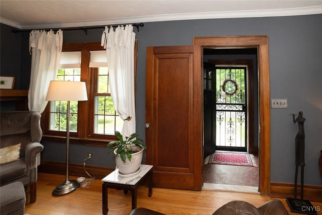 330 Wellesley Road, Syracuse, New York 13207, Syracuse, New York 13207, 4 Bedrooms Bedrooms, 10 Rooms Rooms,3 BathroomsBathrooms,Residential,Closed,330 Wellesley Road, Syracuse, New York 13207,S1609564
