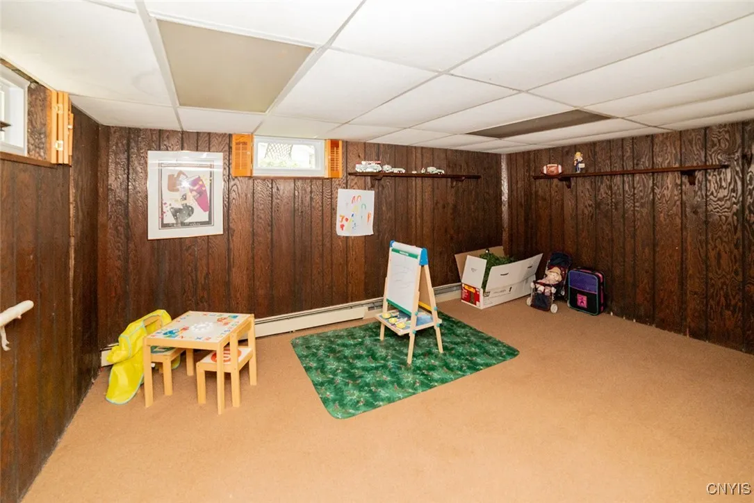 330 Wellesley Road, Syracuse, New York 13207, Syracuse, New York 13207, 4 Bedrooms Bedrooms, 10 Rooms Rooms,3 BathroomsBathrooms,Residential,Closed,330 Wellesley Road, Syracuse, New York 13207,S1609564
