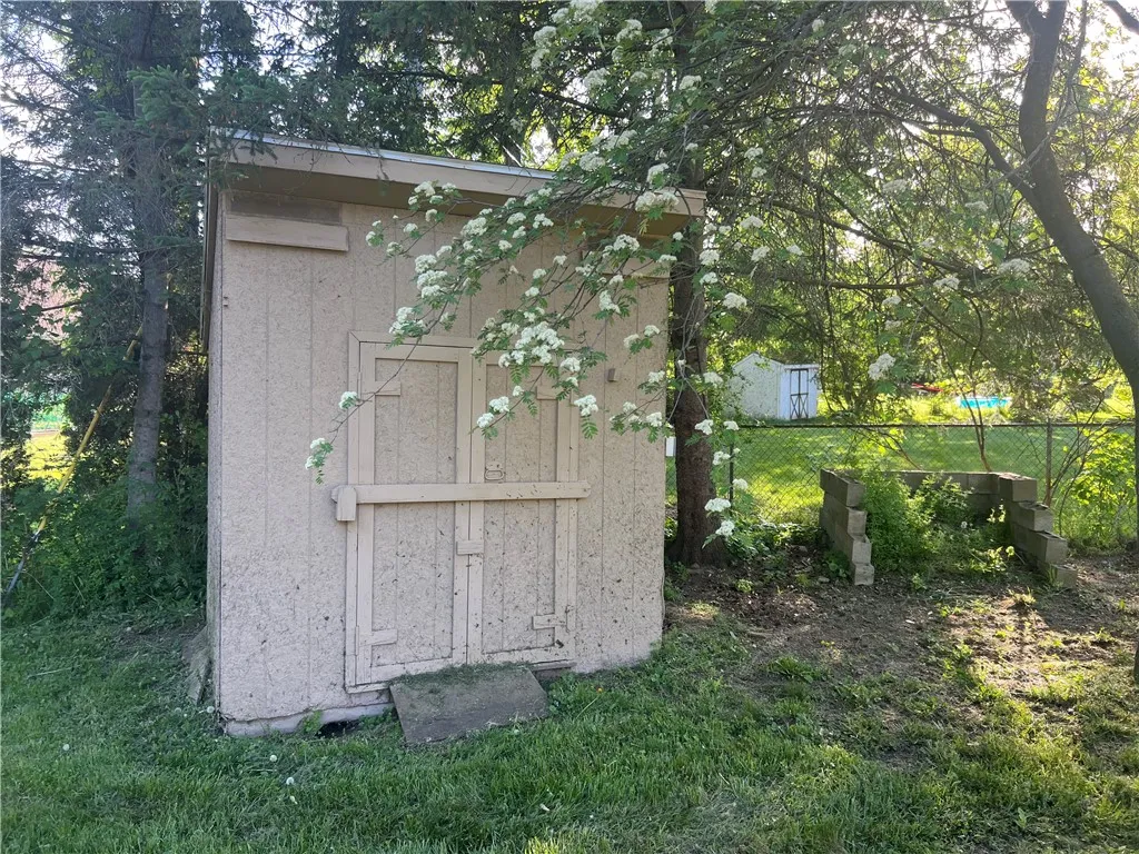 5 Ivamae Drive, Chili, New York 14514, Chili, New York 14514, 3 Bedrooms Bedrooms, 5 Rooms Rooms,1 BathroomBathrooms,Residential,Closed,5 Ivamae Drive, Chili, New York 14514,R1607951