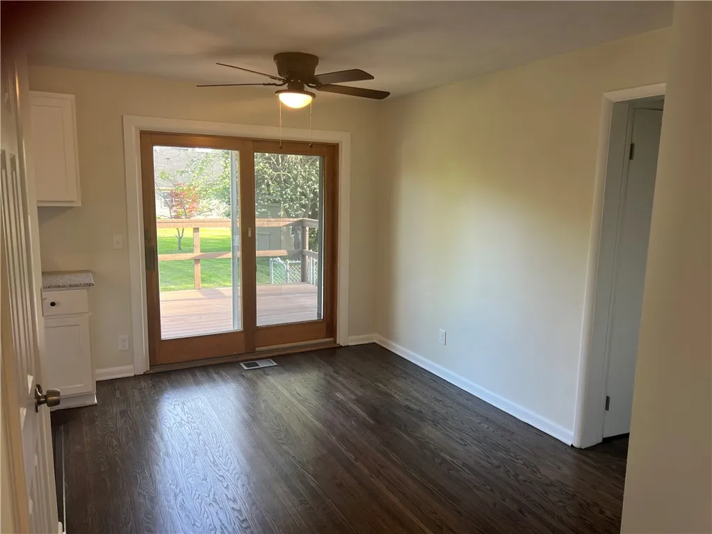 5 Ivamae Drive, Chili, New York 14514, Chili, New York 14514, 3 Bedrooms Bedrooms, 5 Rooms Rooms,1 BathroomBathrooms,Residential,Closed,5 Ivamae Drive, Chili, New York 14514,R1607951