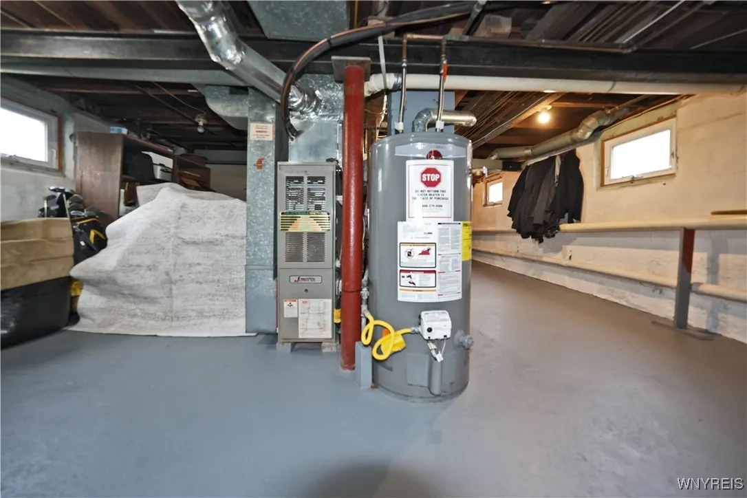4342 Abbott Parkway, Hamburg, New York 14219, Hamburg, New York 14219, 2 Bedrooms Bedrooms, 5 Rooms Rooms,1 BathroomBathrooms,Residential,Closed,4342 Abbott Parkway, Hamburg, New York 14219,B1609915