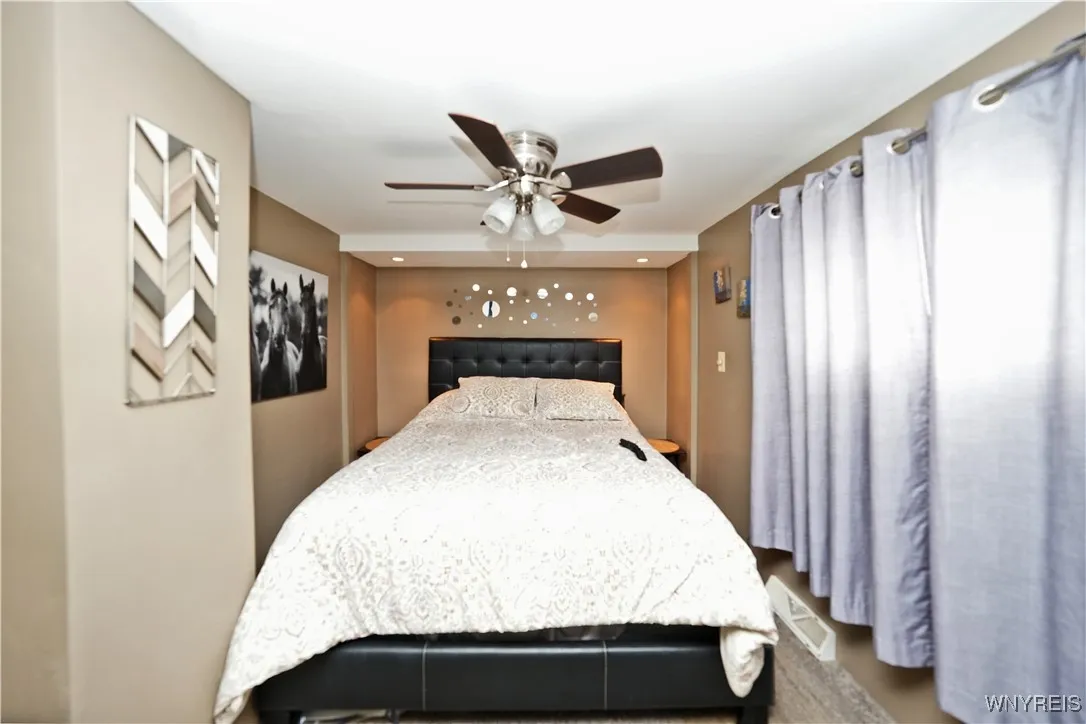 4342 Abbott Parkway, Hamburg, New York 14219, Hamburg, New York 14219, 2 Bedrooms Bedrooms, 5 Rooms Rooms,1 BathroomBathrooms,Residential,Closed,4342 Abbott Parkway, Hamburg, New York 14219,B1609915