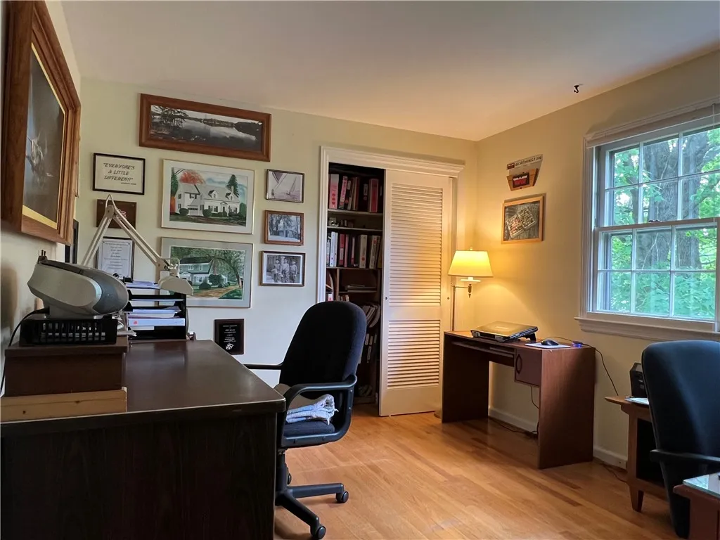 Office / BR