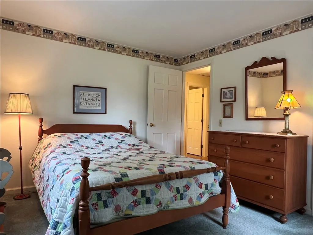 183 Davenport Road, Big Flats, New York 14814, Big Flats, New York 14814, 4 Bedrooms Bedrooms, 9 Rooms Rooms,2 BathroomsBathrooms,Residential,For Sale,183 Davenport Road, Big Flats, New York 14814,R1608476