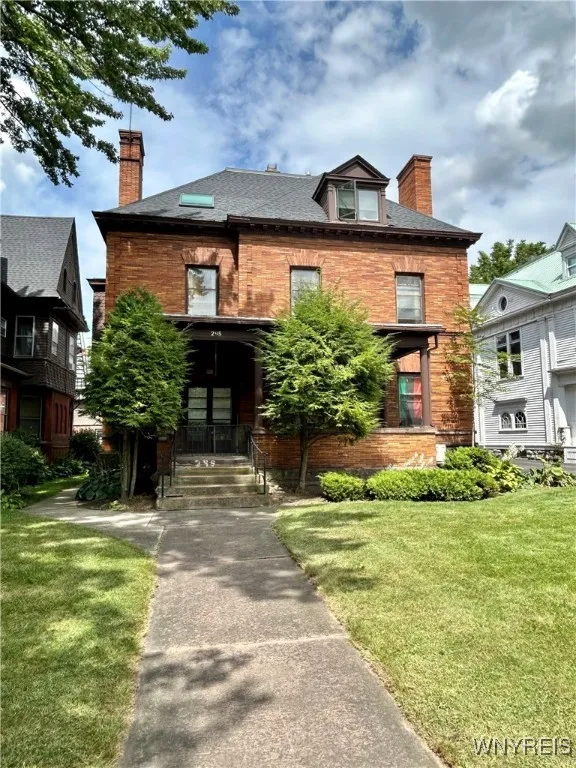 295 Summer Street 8, Buffalo, New York 14222, Buffalo, New York 14222, 2 Bedrooms Bedrooms, 4 Rooms Rooms,1 BathroomBathrooms,Residential Lease,Closed,295 Summer Street 8, Buffalo, New York 14222,B1610480