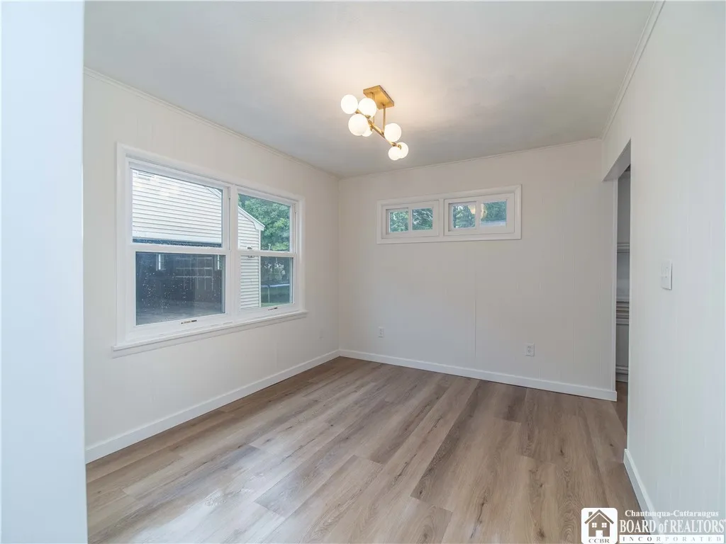 413 Chautauqua Avenue, Jamestown, New York 14701, Jamestown, New York 14701, 3 Bedrooms Bedrooms, 8 Rooms Rooms,1 BathroomBathrooms,Residential,Closed,413 Chautauqua Avenue, Jamestown, New York 14701,R1610501