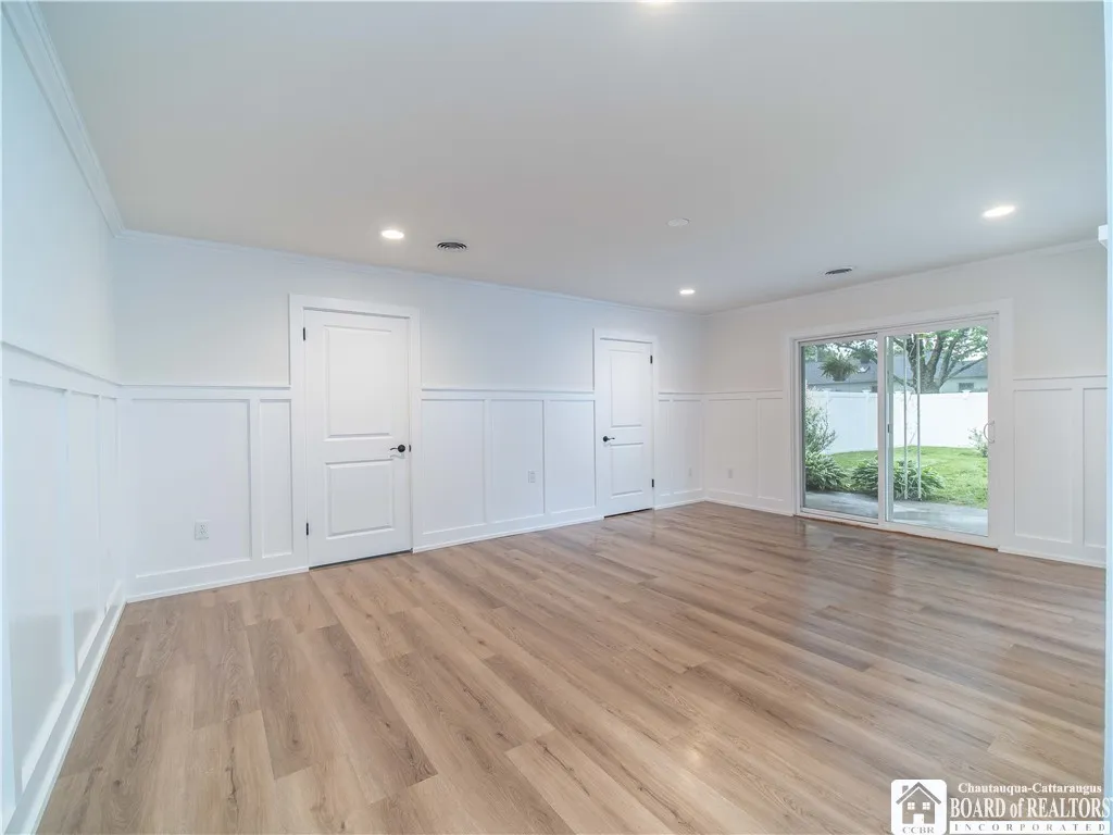 413 Chautauqua Avenue, Jamestown, New York 14701, Jamestown, New York 14701, 3 Bedrooms Bedrooms, 8 Rooms Rooms,1 BathroomBathrooms,Residential,Closed,413 Chautauqua Avenue, Jamestown, New York 14701,R1610501