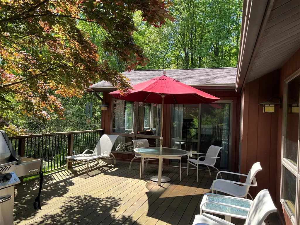 73 Hickory Road, Dryden, New York 14850, Dryden, New York 14850, 4 Bedrooms Bedrooms, 8 Rooms Rooms,2 BathroomsBathrooms,Residential,Closed,73 Hickory Road, Dryden, New York 14850,R1609273
