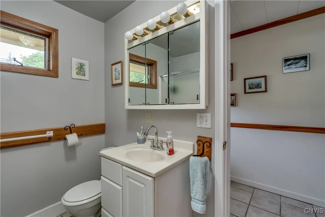 36037 Rt-12e, Cape Vincent, New York 13618, Cape Vincent, New York 13618, 3 Bedrooms Bedrooms, 8 Rooms Rooms,2 BathroomsBathrooms,Residential,Closed,36037 Rt-12e, Cape Vincent, New York 13618,S1610500