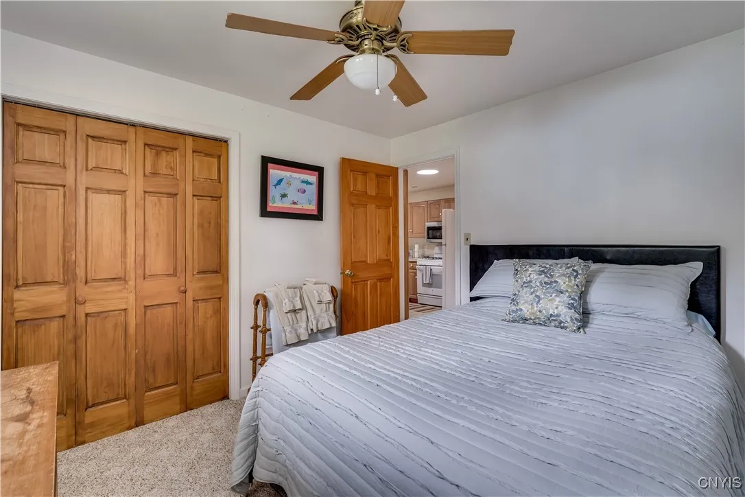 36037 Rt-12e, Cape Vincent, New York 13618, Cape Vincent, New York 13618, 3 Bedrooms Bedrooms, 8 Rooms Rooms,2 BathroomsBathrooms,Residential,Closed,36037 Rt-12e, Cape Vincent, New York 13618,S1610500
