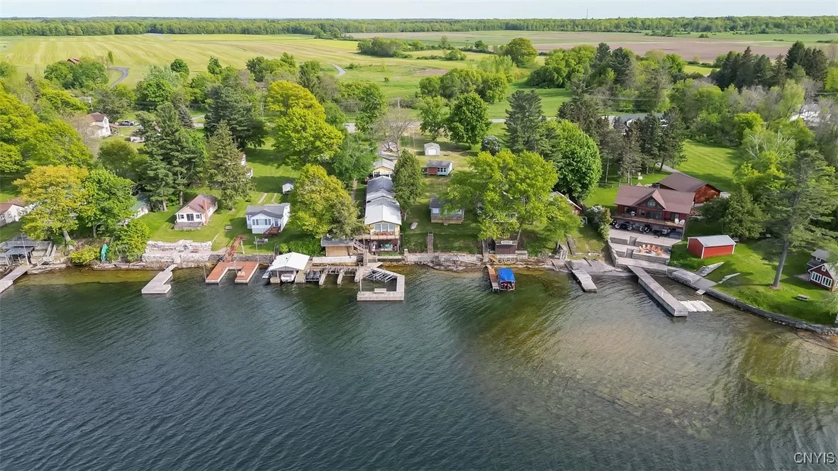 36037 Rt-12e, Cape Vincent, New York 13618, Cape Vincent, New York 13618, 3 Bedrooms Bedrooms, 8 Rooms Rooms,2 BathroomsBathrooms,Residential,Closed,36037 Rt-12e, Cape Vincent, New York 13618,S1610500