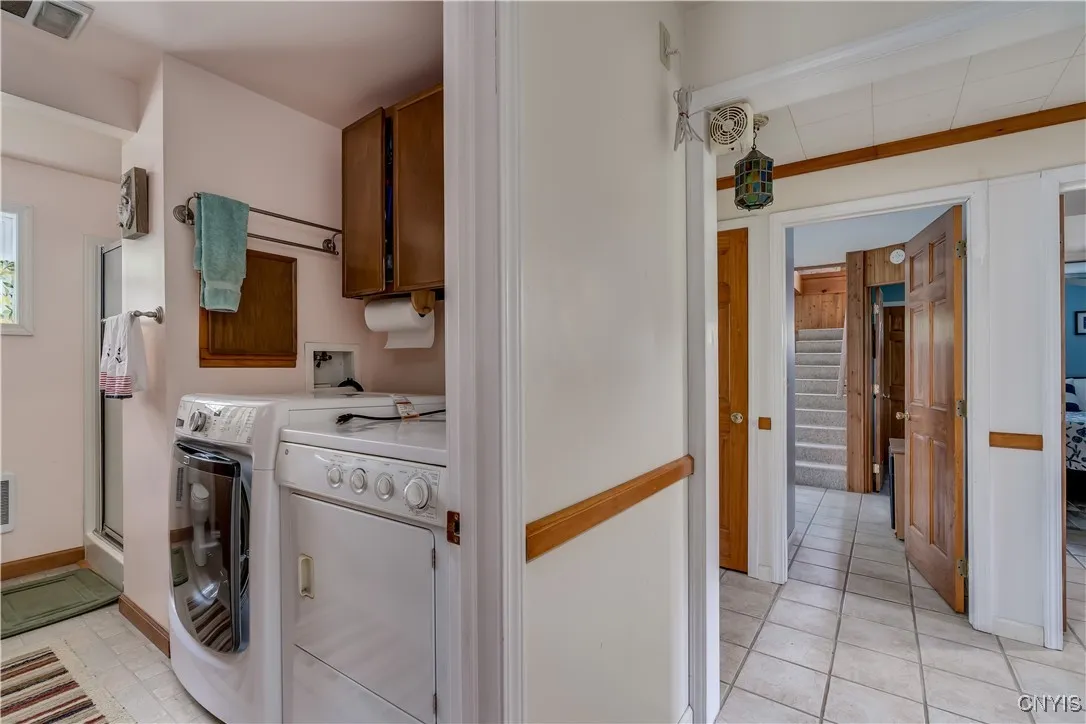 36037 Rt-12e, Cape Vincent, New York 13618, Cape Vincent, New York 13618, 3 Bedrooms Bedrooms, 8 Rooms Rooms,2 BathroomsBathrooms,Residential,Closed,36037 Rt-12e, Cape Vincent, New York 13618,S1610500