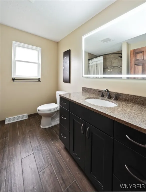 4302 Manor Lane, Hamburg, New York 14075, Hamburg, New York 14075, 3 Bedrooms Bedrooms, 7 Rooms Rooms,1 BathroomBathrooms,Residential,Closed,4302 Manor Lane, Hamburg, New York 14075,B1610444