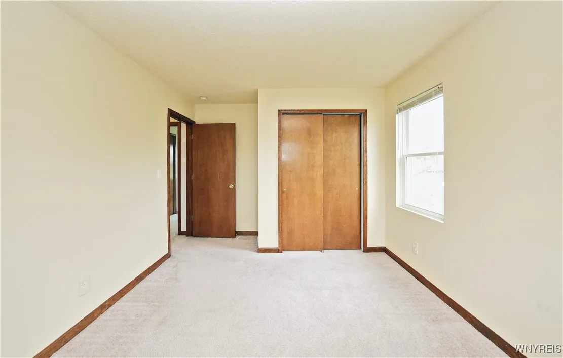 4302 Manor Lane, Hamburg, New York 14075, Hamburg, New York 14075, 3 Bedrooms Bedrooms, 7 Rooms Rooms,1 BathroomBathrooms,Residential,Closed,4302 Manor Lane, Hamburg, New York 14075,B1610444