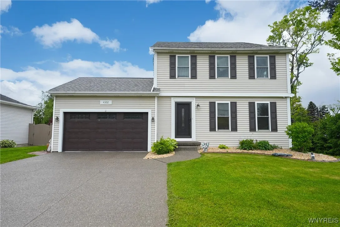 4302 Manor Lane, Hamburg, New York 14075, Hamburg, New York 14075, 3 Bedrooms Bedrooms, 7 Rooms Rooms,1 BathroomBathrooms,Residential,Closed,4302 Manor Lane, Hamburg, New York 14075,B1610444