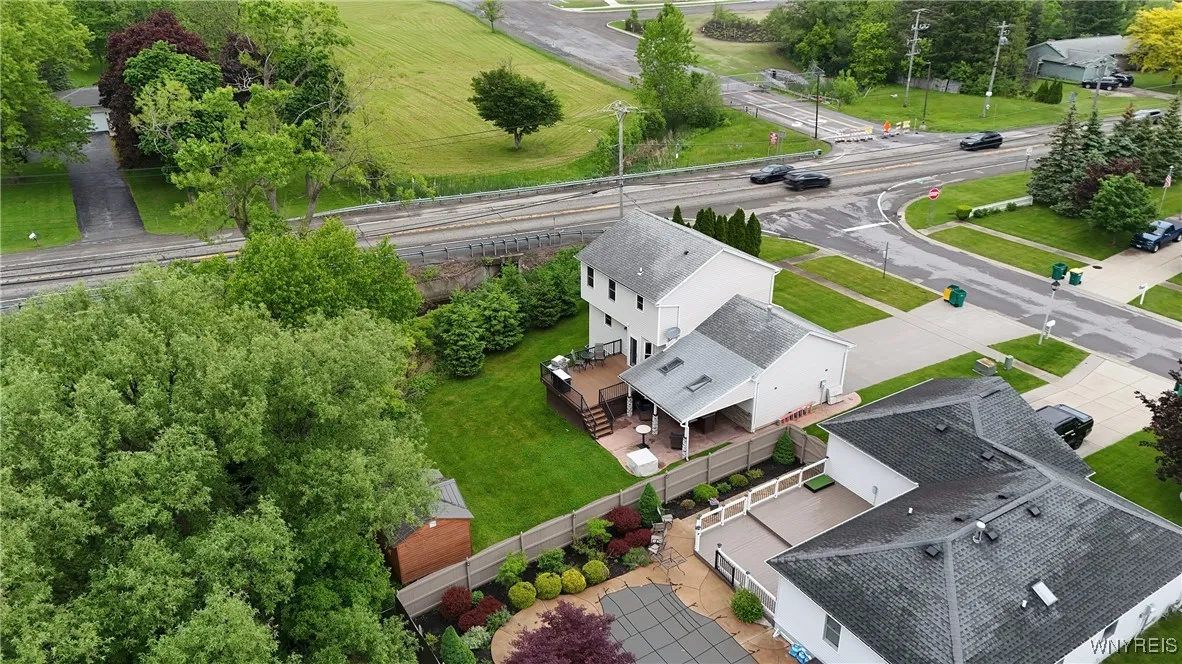 4302 Manor Lane, Hamburg, New York 14075, Hamburg, New York 14075, 3 Bedrooms Bedrooms, 7 Rooms Rooms,1 BathroomBathrooms,Residential,Closed,4302 Manor Lane, Hamburg, New York 14075,B1610444