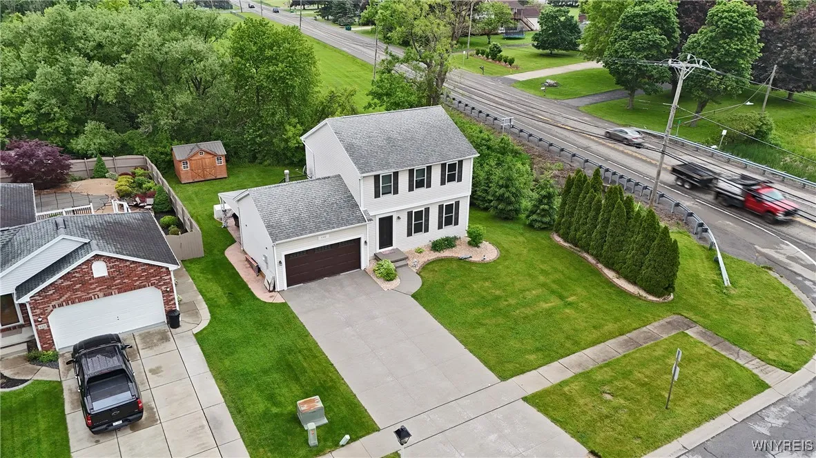 4302 Manor Lane, Hamburg, New York 14075, Hamburg, New York 14075, 3 Bedrooms Bedrooms, 7 Rooms Rooms,1 BathroomBathrooms,Residential,Closed,4302 Manor Lane, Hamburg, New York 14075,B1610444