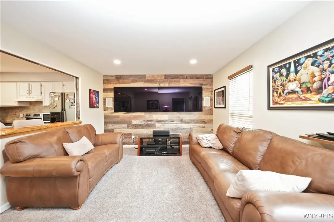 4302 Manor Lane, Hamburg, New York 14075, Hamburg, New York 14075, 3 Bedrooms Bedrooms, 7 Rooms Rooms,1 BathroomBathrooms,Residential,Closed,4302 Manor Lane, Hamburg, New York 14075,B1610444