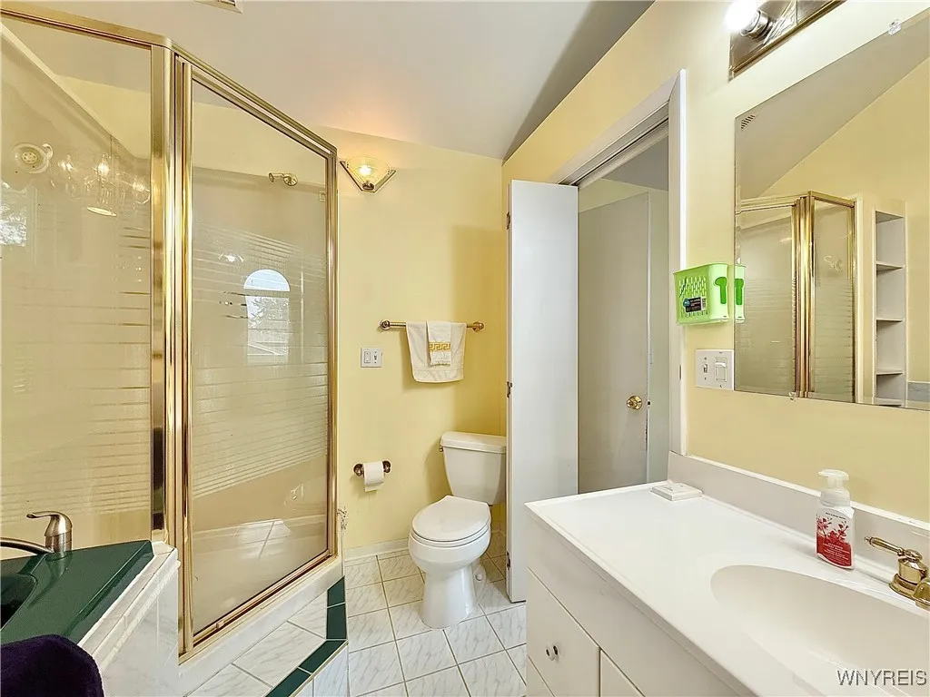 111 Patricia Drive, Tonawanda, New York 14150, Tonawanda, New York 14150, 4 Bedrooms Bedrooms, 7 Rooms Rooms,2 BathroomsBathrooms,Residential,Closed,111 Patricia Drive, Tonawanda, New York 14150,0,B1609333