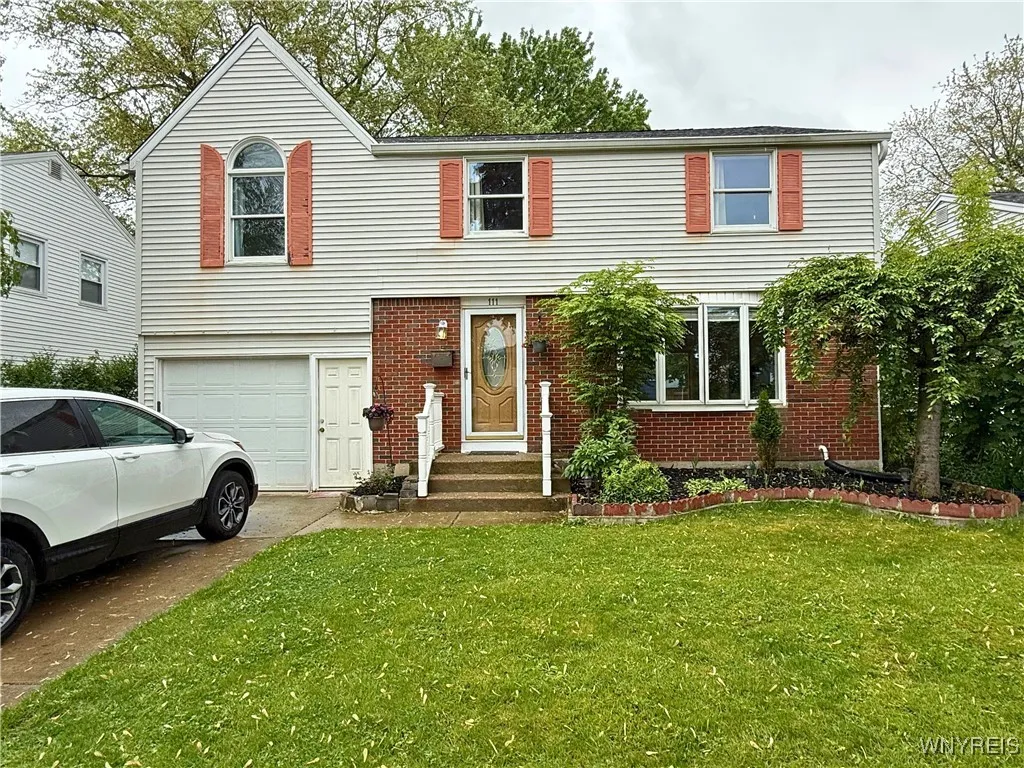 111 Patricia Drive, Tonawanda, New York 14150, Tonawanda, New York 14150, 4 Bedrooms Bedrooms, 7 Rooms Rooms,2 BathroomsBathrooms,Residential,Closed,111 Patricia Drive, Tonawanda, New York 14150,0,B1609333